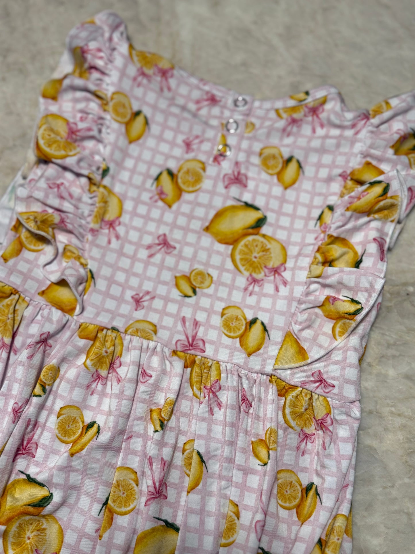 Lemons + Bows Bubble
