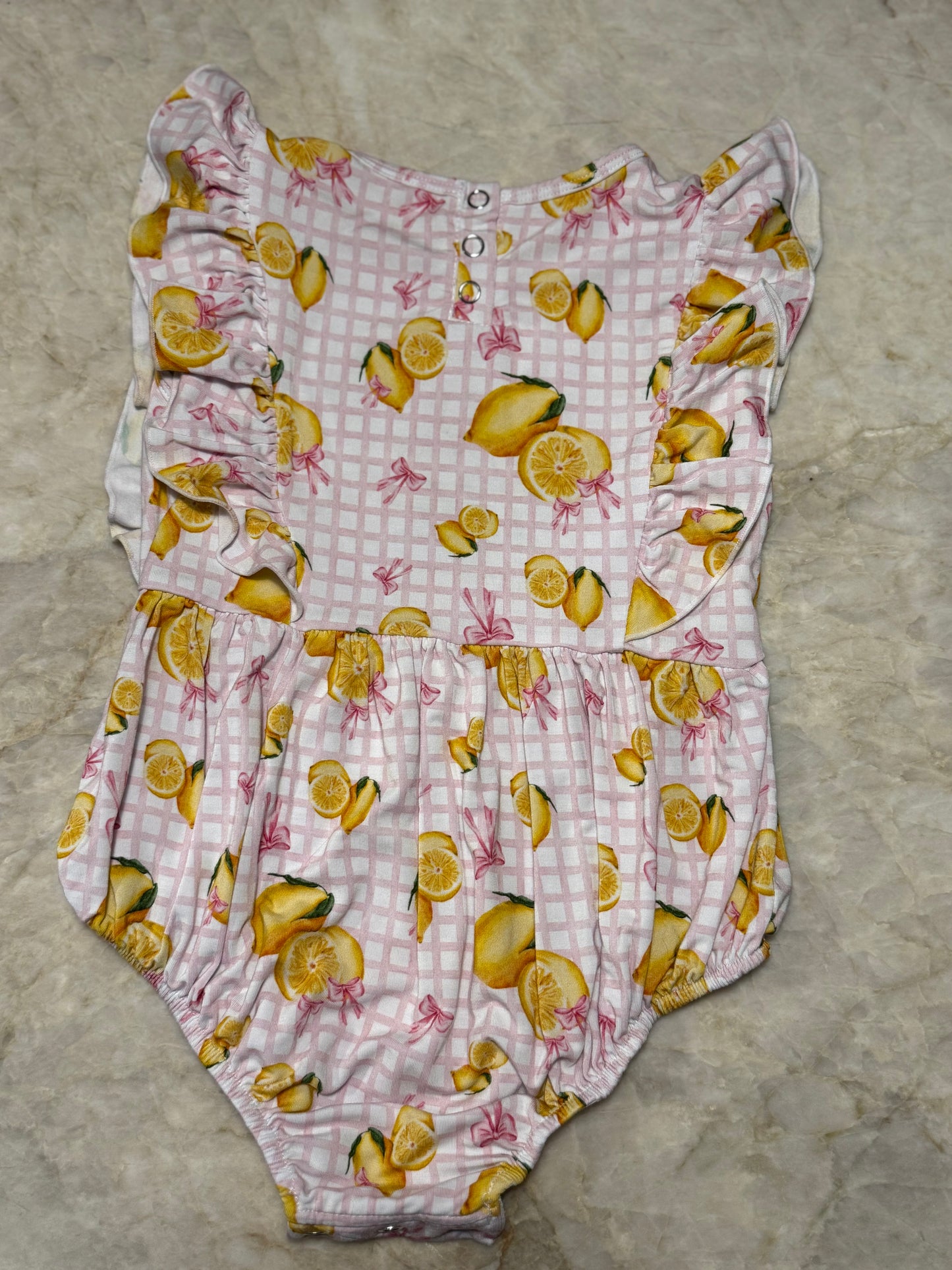 Lemons + Bows Bubble