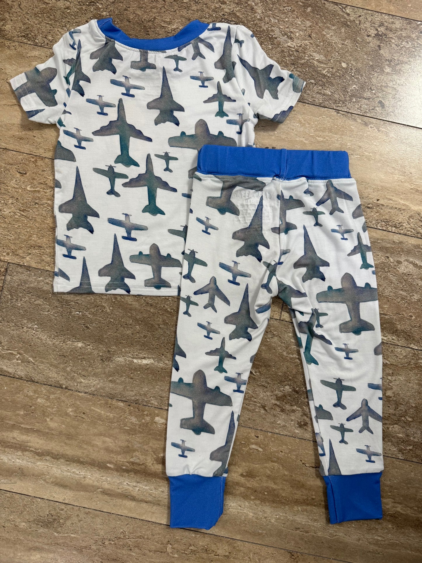 Fly Away Short Sleeve Pajama Set